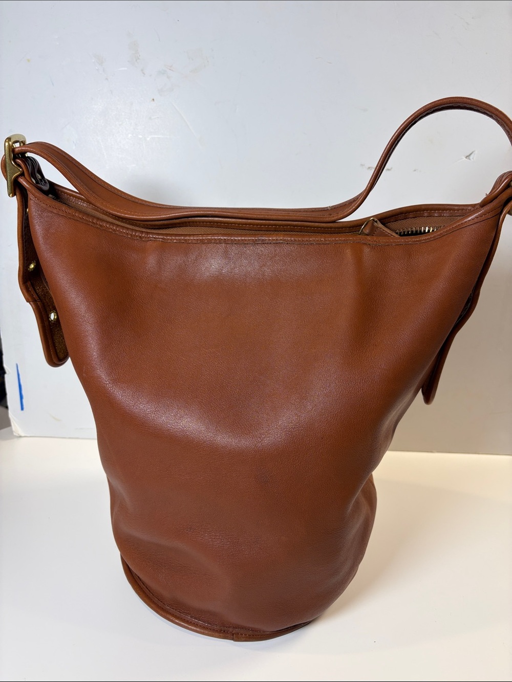 Vintage Coach 9085 - British Tan, Good Condition